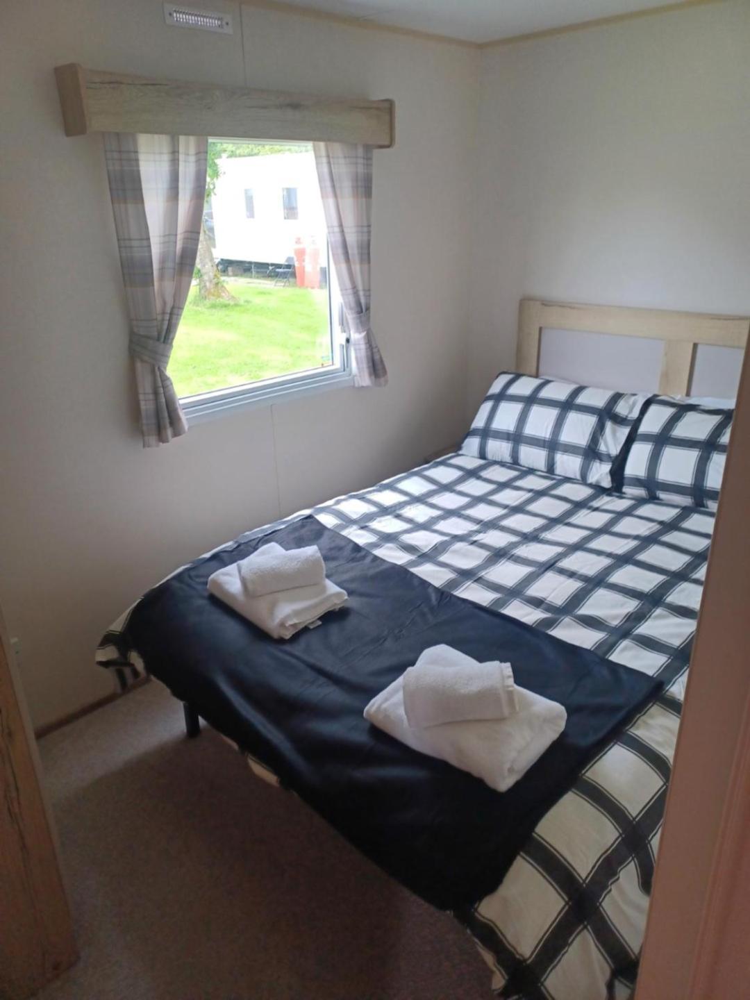Ye Old'E Man Lake District Grange-Over-Sands Buitenkant foto