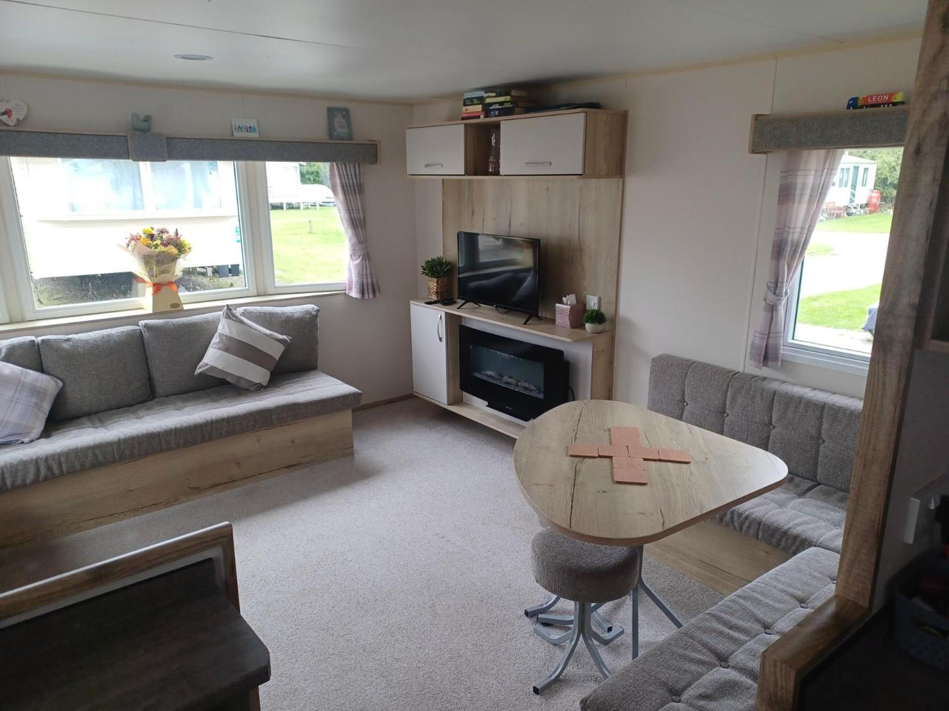 Ye Old'E Man Lake District Grange-Over-Sands Buitenkant foto